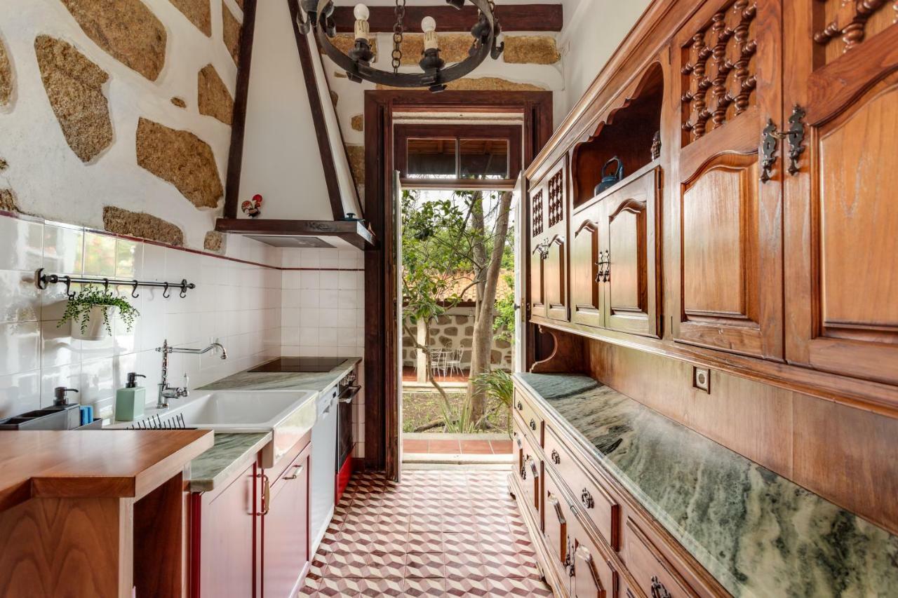 Вилла Foz Townhouse- Sea, Garden & Garage Порту Экстерьер фото